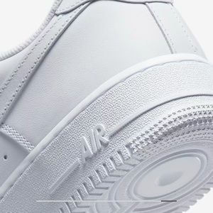 Nike Air Force 1 '07